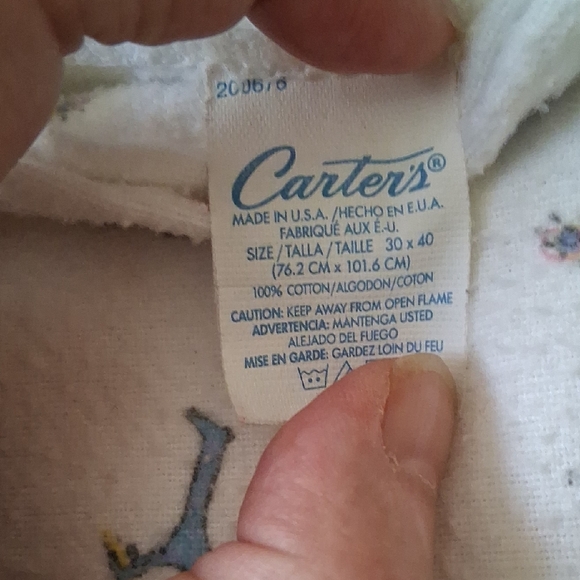 Soft Baby Blanket Set with Lion Plush Toy - Picture 4 of 5